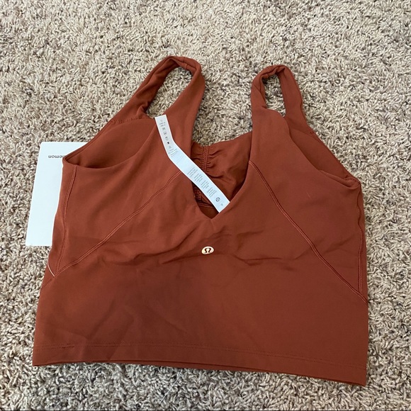 Lululemon Gathered Front Align Tank NWT sz 6 - Picture 3 of 3